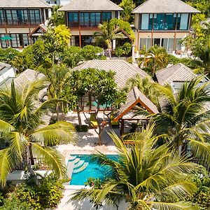 Pool One-Bedroom Villa